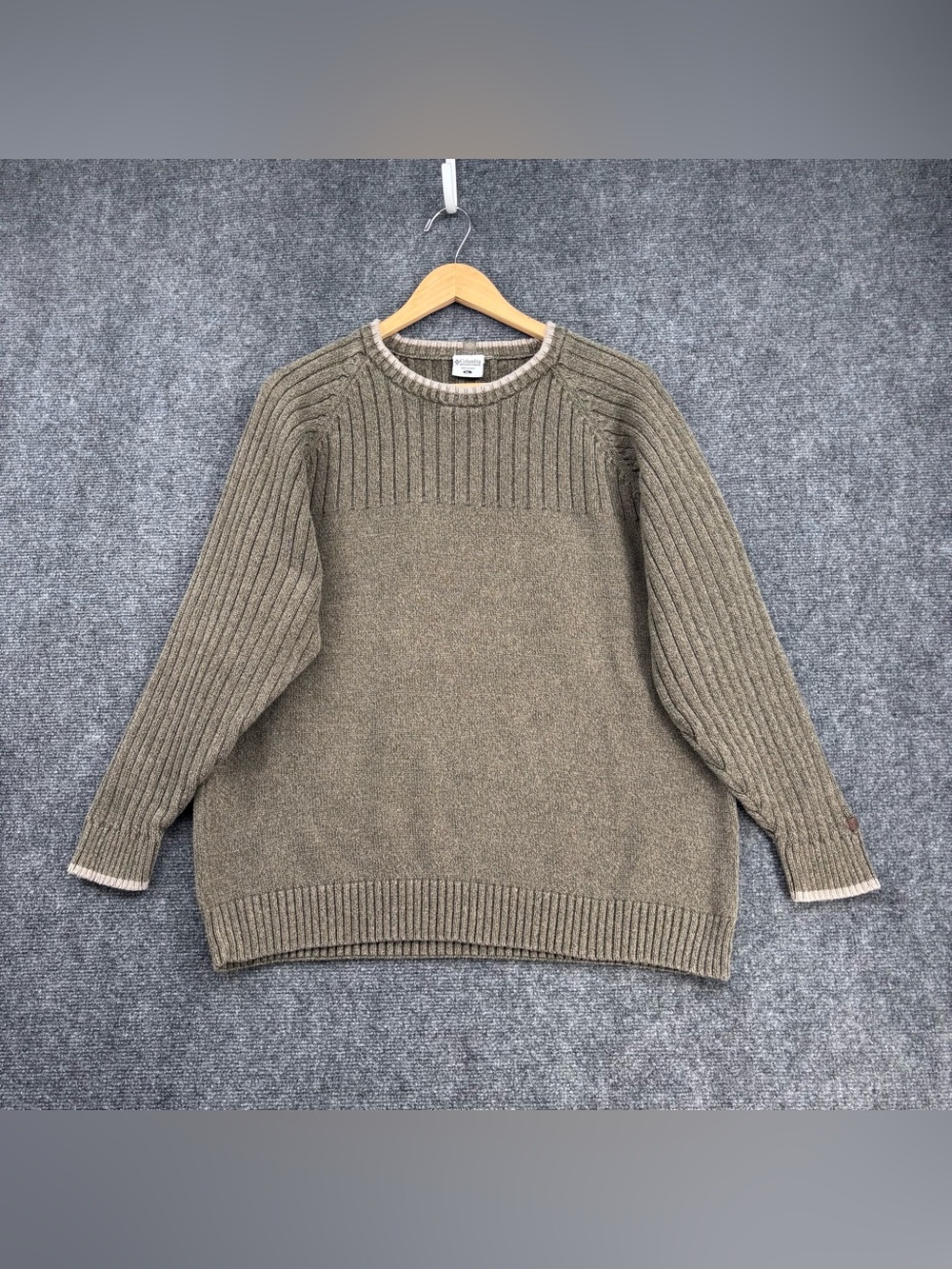 Columbia Olive Green Crew Neck Normcore Gorpcore Nature Pullover Sweater Size S*